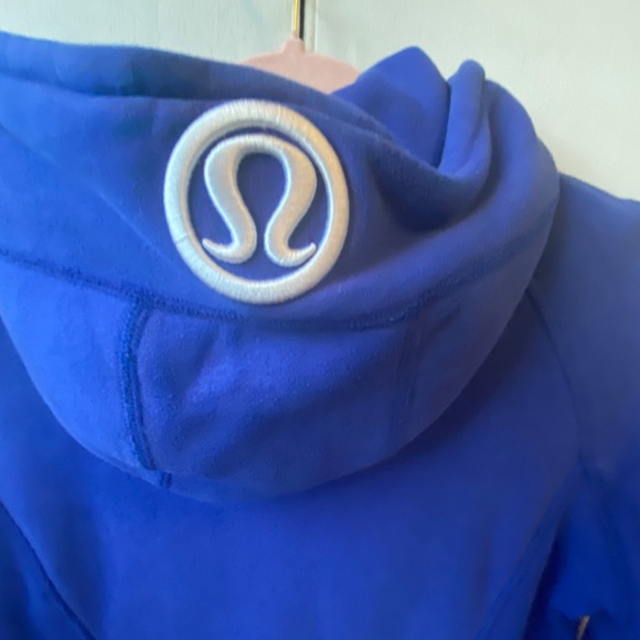 Lululemon Scuba - Picture 3 of 4